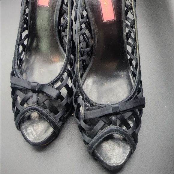 Betsey Johnston heels basket weave with a bow - Picture 3 of 4